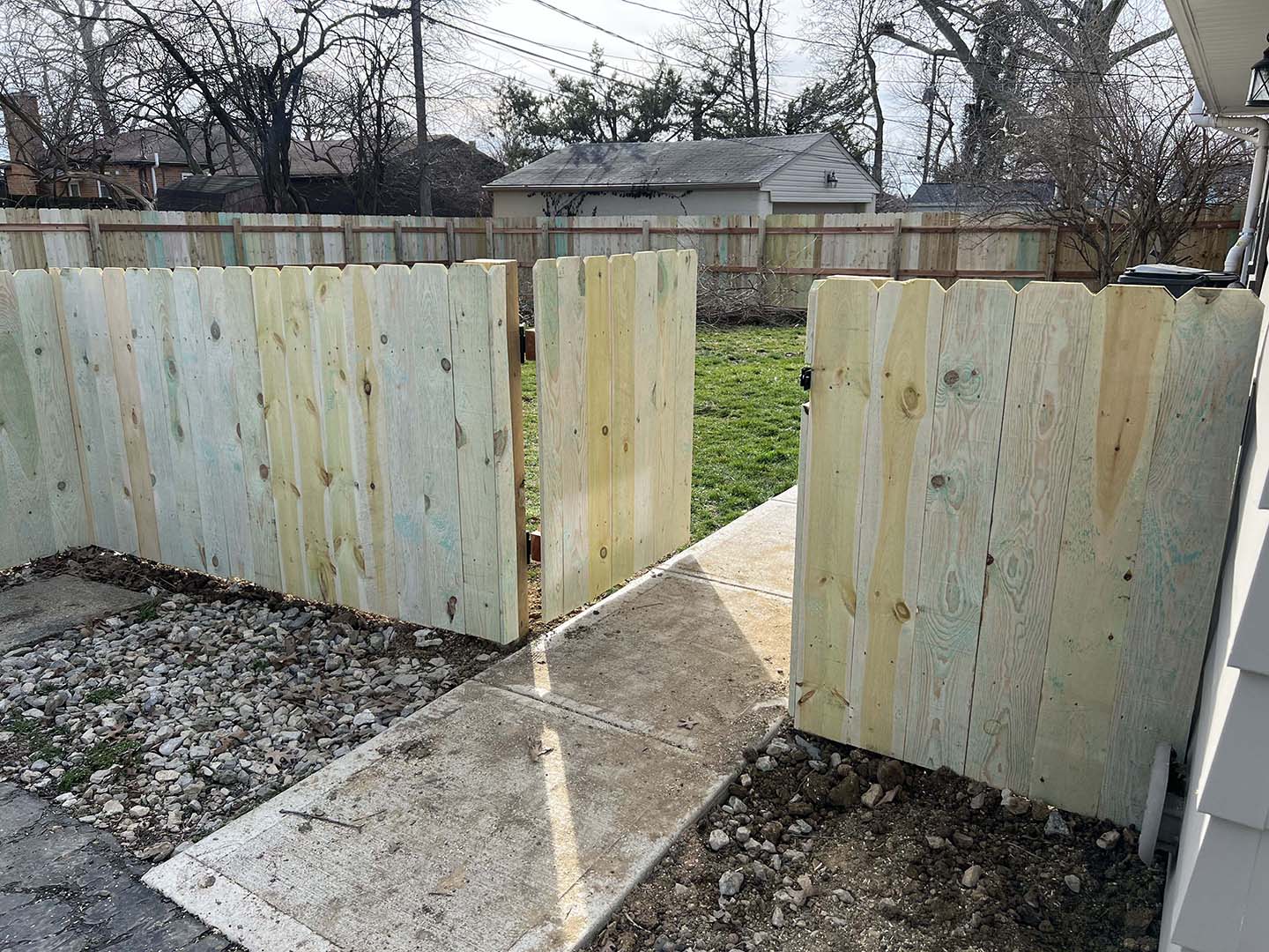 wood fence Gahanna Ohio